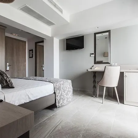 Elinotel Sermilia ホテル