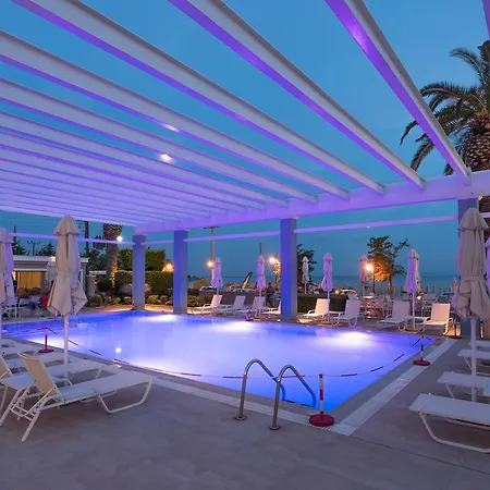ホテル Elinotel Sermilia 5*